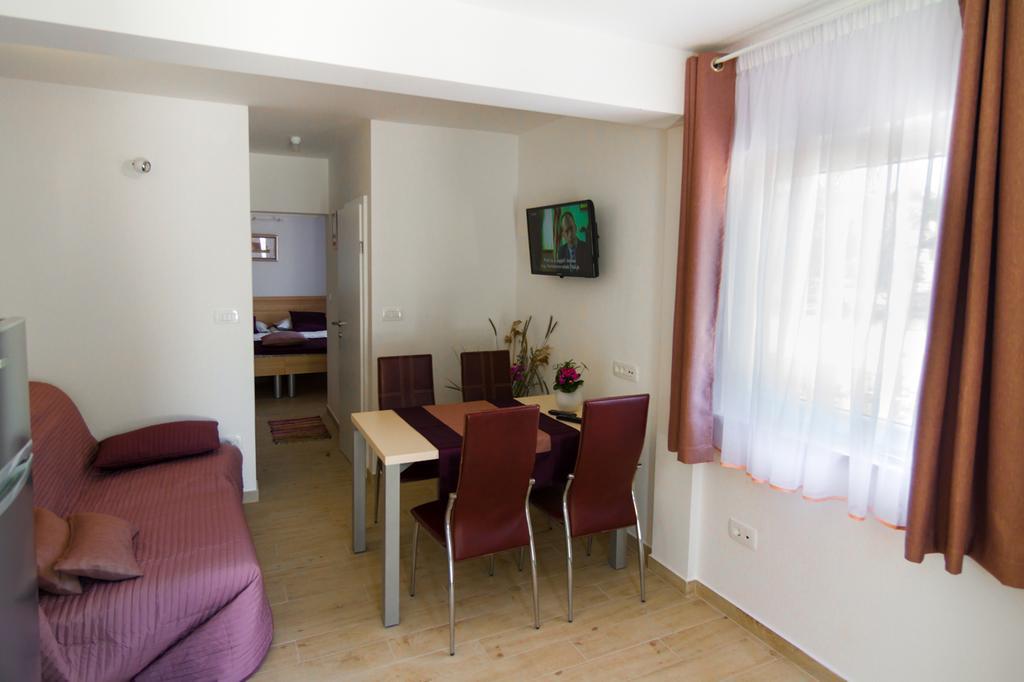 Apartments Sarc Rovinj Room photo