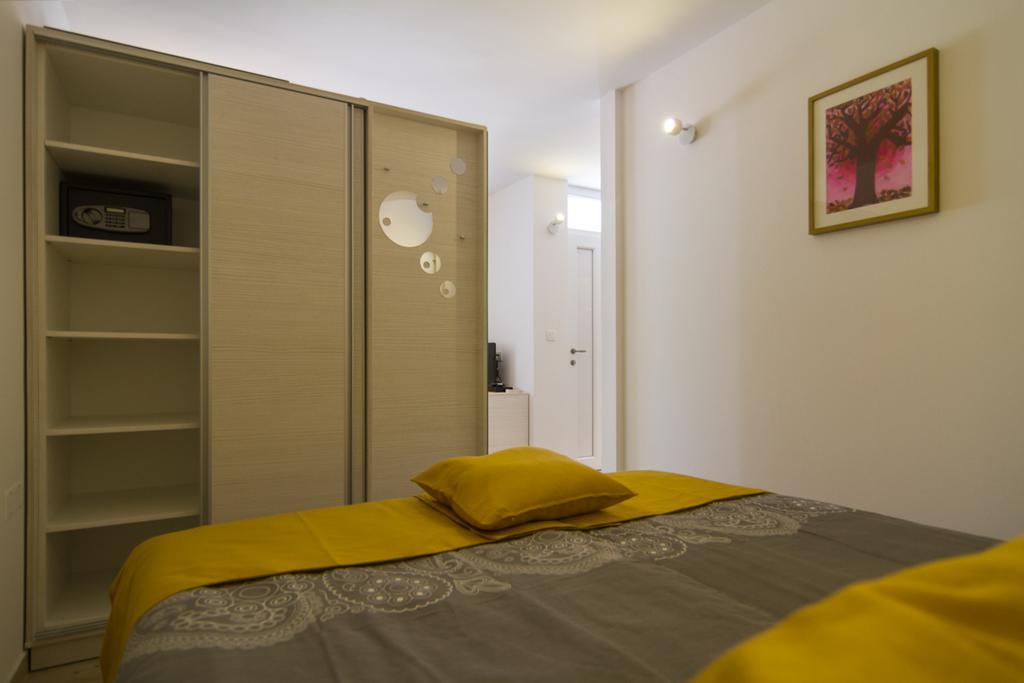 Apartments Sarc Rovinj Room photo